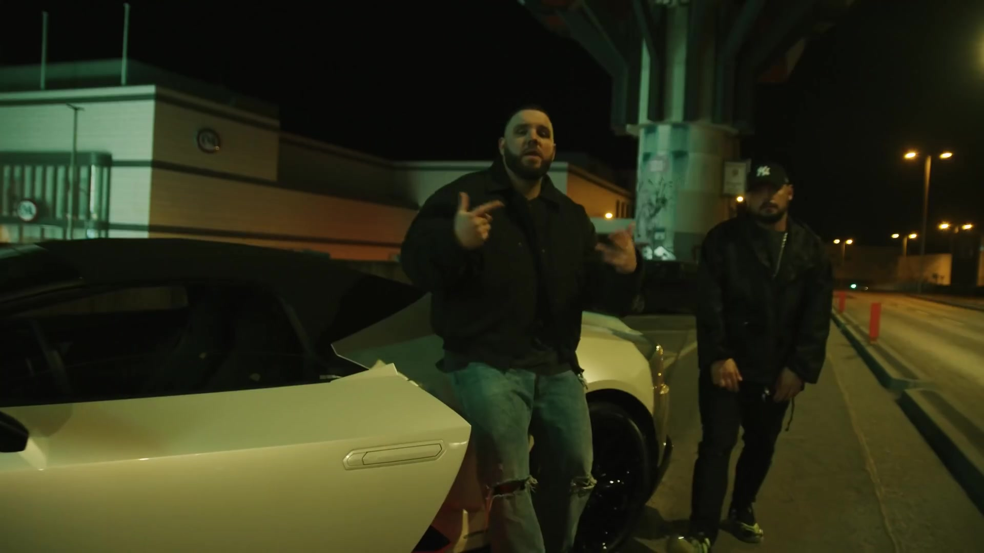 Fler ft. Sido, Bass Sultan Hengzt & Cassandra Steen - Eines Tages